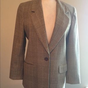 💥DONATE SOON💥 TALBOTS vintage wool plaid blazer